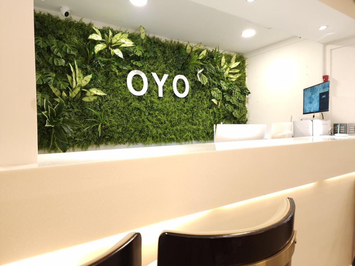 Oyo Myeongdong 5 Lodge Seúl Exterior foto